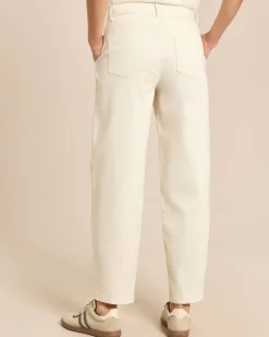 Barrel Leg Jeans