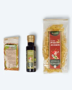 Bio-Nudeln mit Gewürzmischung & Gewürzöl