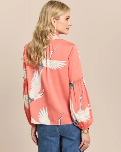 Bluse mit gesmoktem Kragen und Ärmelsaum