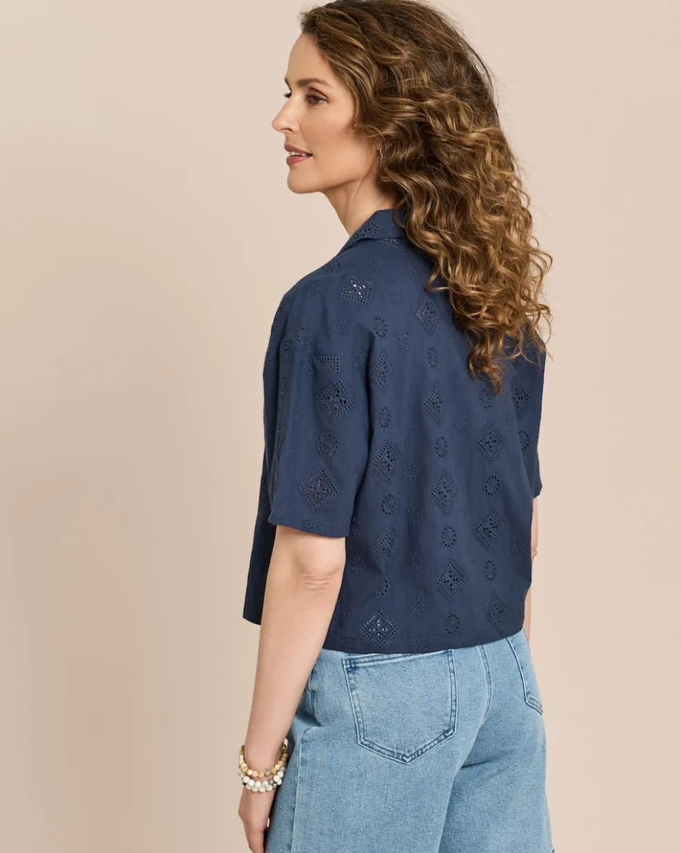 Bluse mit Lochstickerei