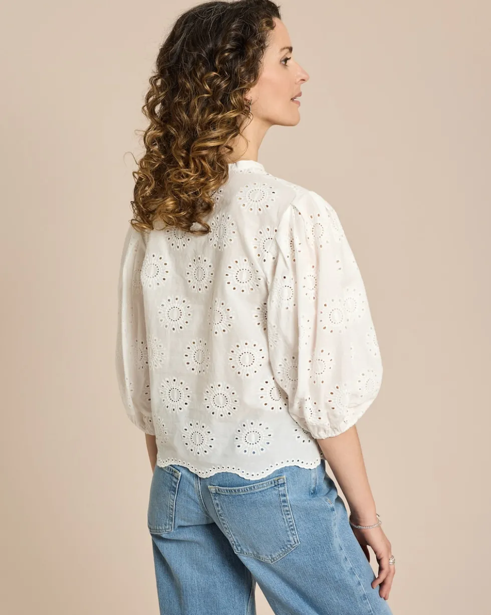 Bluse mit Lochstickerei und Ballonarm