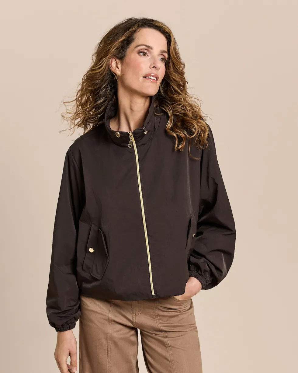 Bomberjacke aus technischem Material