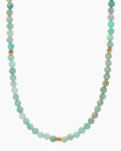 Collier mit Edelsteinen