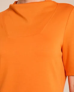 Halbarm-Shirt mit lockerem Kragen