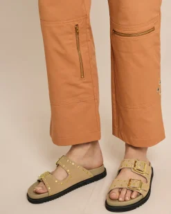 Hose mit Reißverschlussdetails