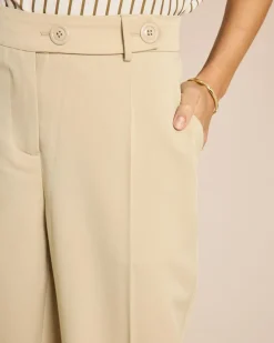 Hose mit Taschen