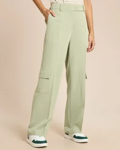 Hose mit Taschen