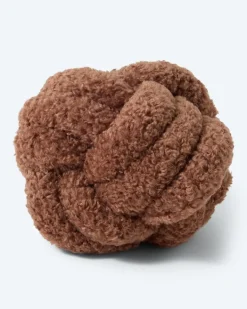 Knotenkissen in Teddy-Optik