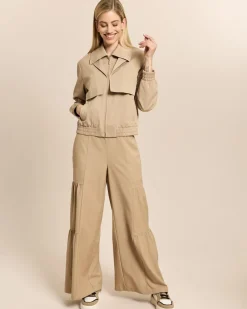 Kurze Trenchjacke