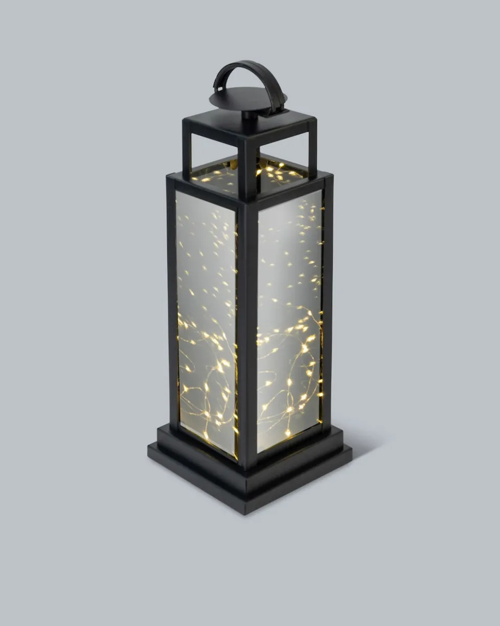 LED-Laterne mit Kerzenständer
