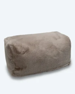 Loungepouf in Kaninchenfell-Optik