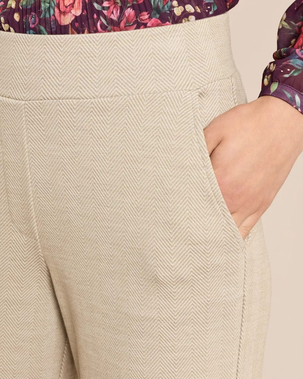 Marlenehose aus Strukturstoff