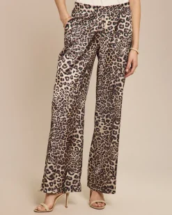Marlenehose mit Animaldruck