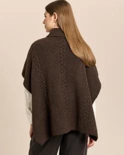 Poncho gestrickt