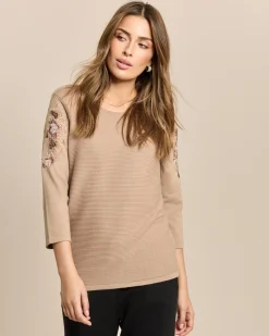 Pullover mit Blumenstickerei