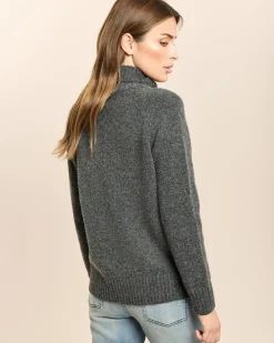 Pullover mit Stehkragen und Knöpfen