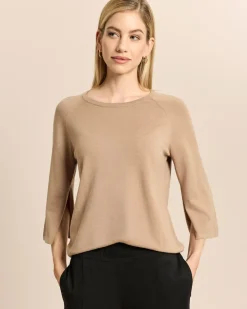 Pullover mit weitem Arm und Schlitz