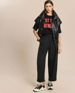 Relaxed Fit Hose