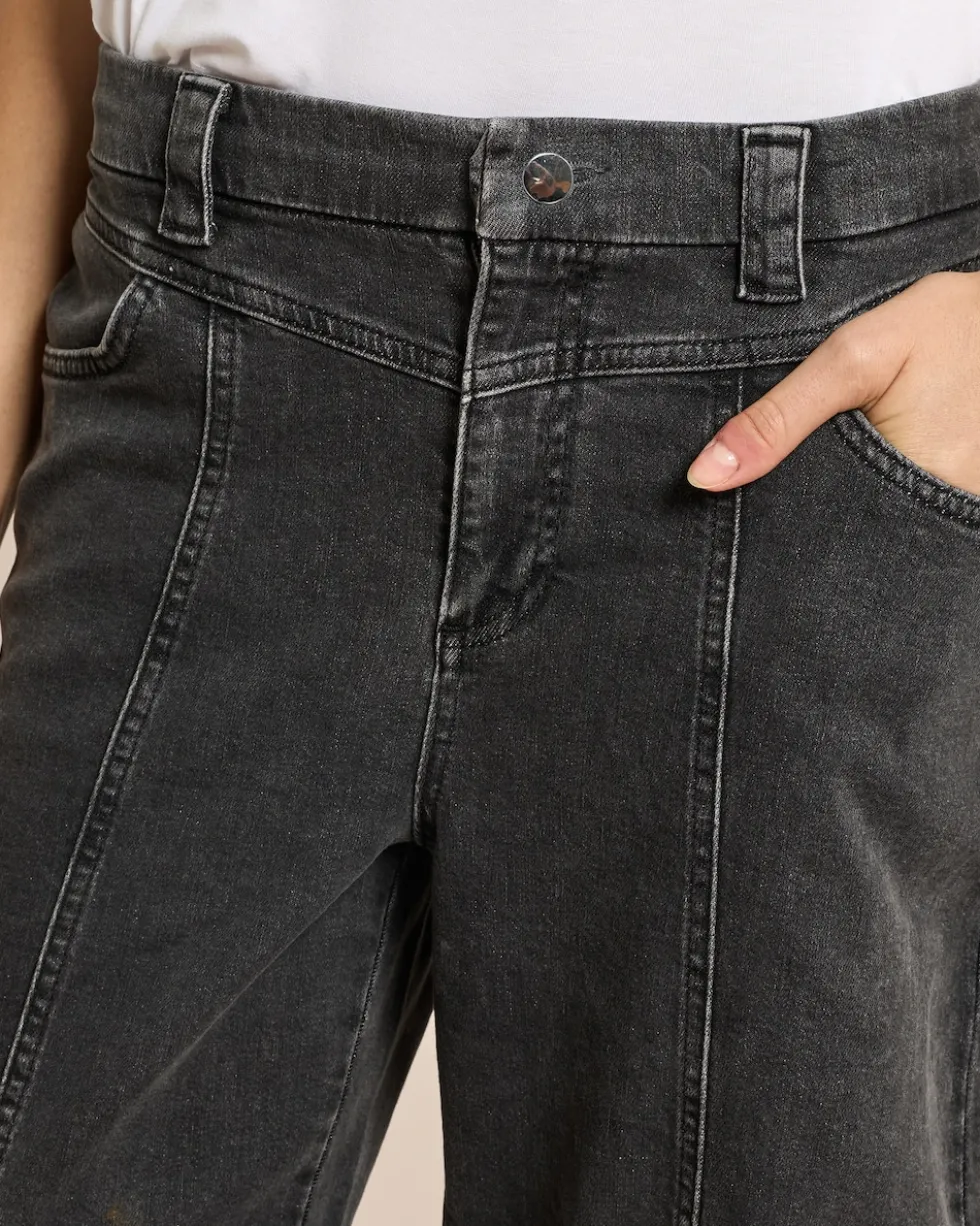Relaxed Fit Jeans mit Bunddetail