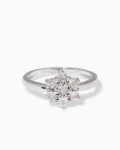 Ring mit Diamanten