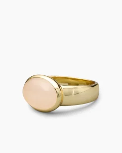 Ring mit Edelstein