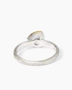 Ring mit Hyalith Opal