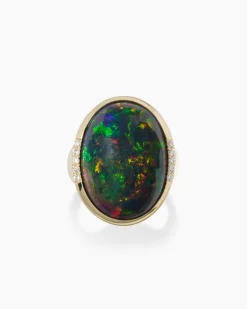 Ring mit Kristallopal & Brillanten