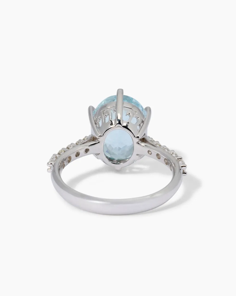 Ring mit Santa Maria Aquamarin & Diamanten