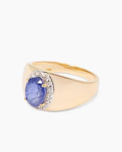 Ring mit Saphir