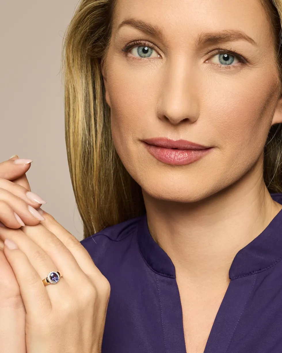 Ring mit Tansanit AAA+ & Brillanten