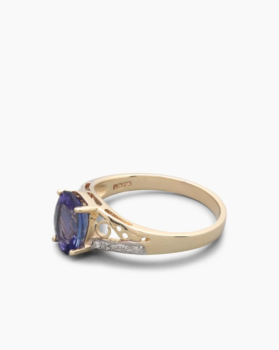 Ring mit Tansanit AAA und Brillant