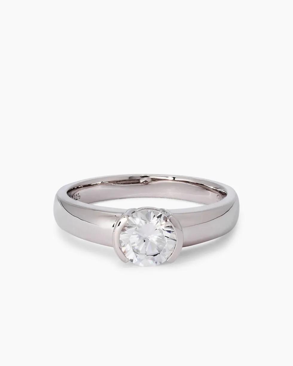 Ring mit Zirkonia