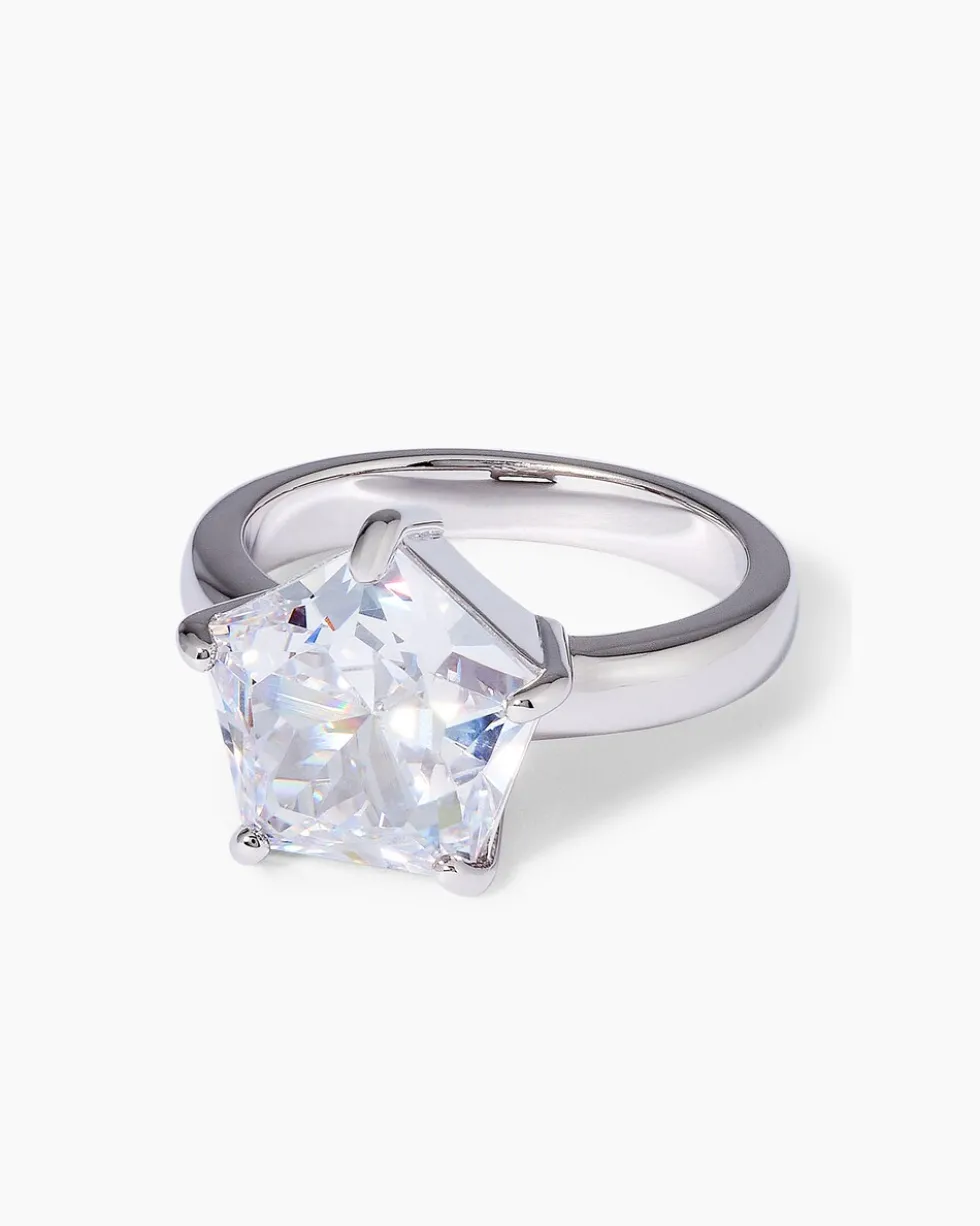 Ring mit Zirkonia