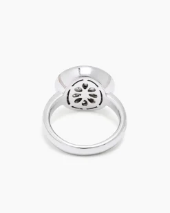 Ring mit Zirkonia