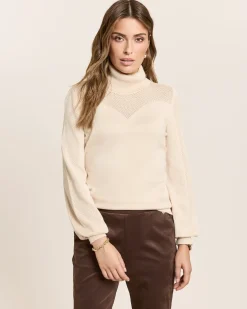 Rollkragenpullover mit Ajourmuster
