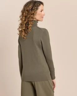 Rollkragenpullover mit Schlitz am Arm