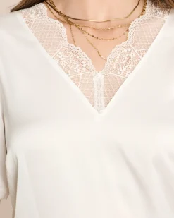 Satin-Bluse mit Spitzeneinsatz