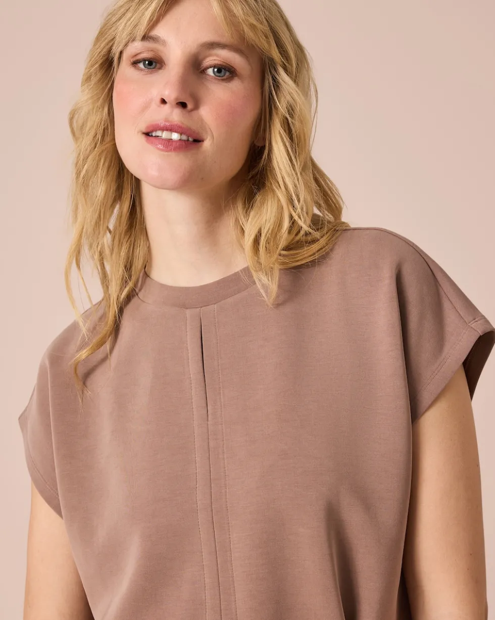 Shirt mit Ausschnitt-Detail