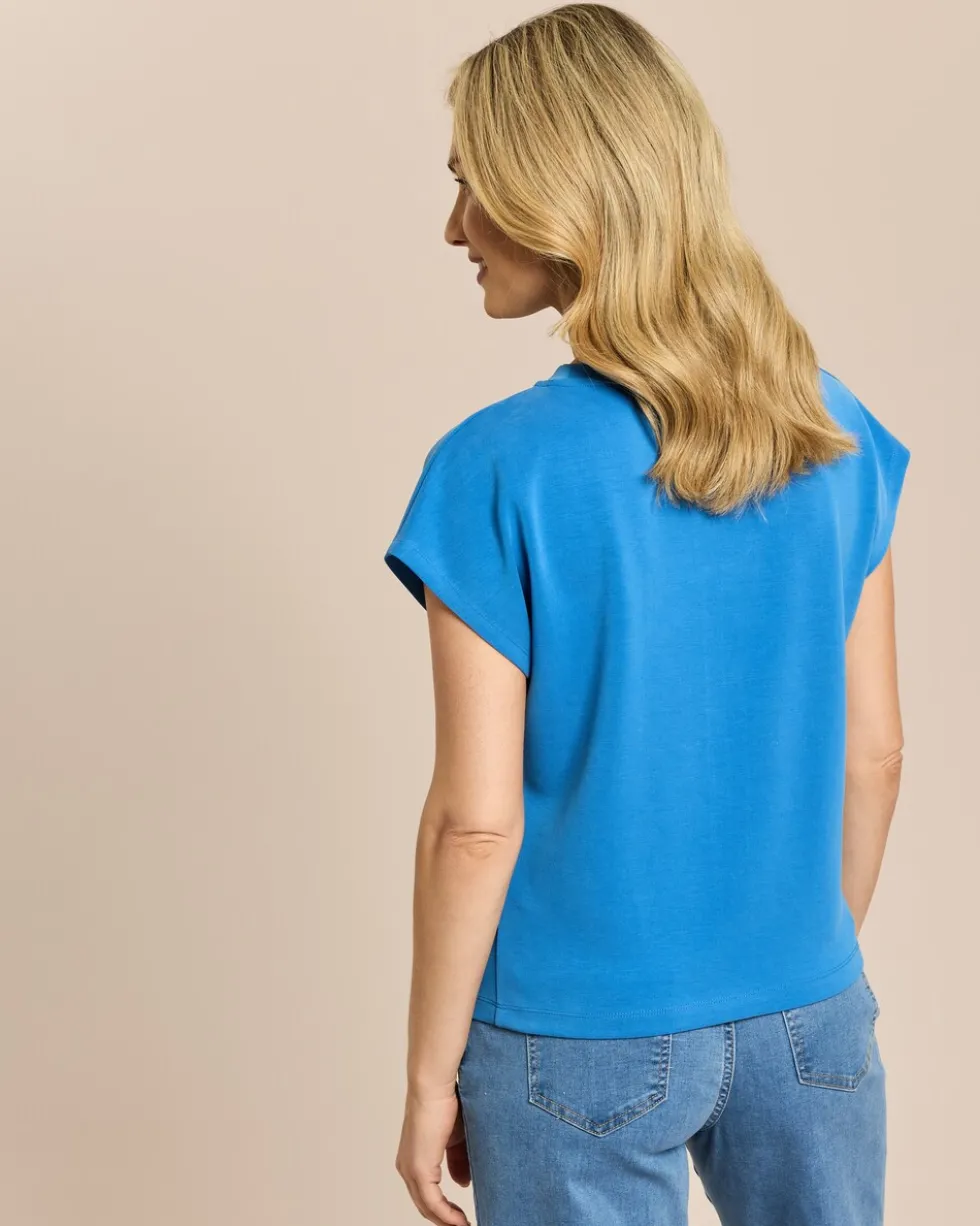 Shirt mit Ausschnitt-Detail