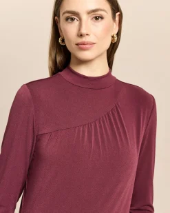 Shirt mit drapiertem Ausschnitt
