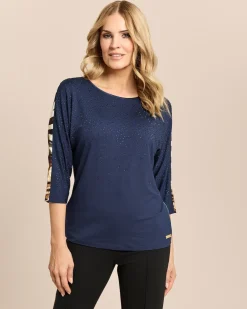 Shirt mit Exklusivdruck und Strass