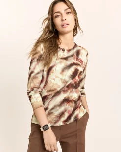 Shirt mit Holz-Perlen am Ausschnitt
