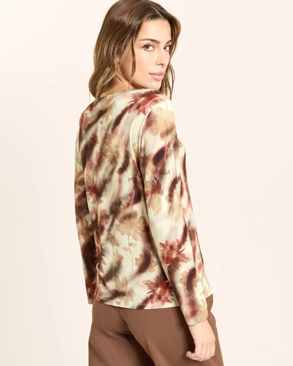 Shirt mit Holz-Perlen am Ausschnitt