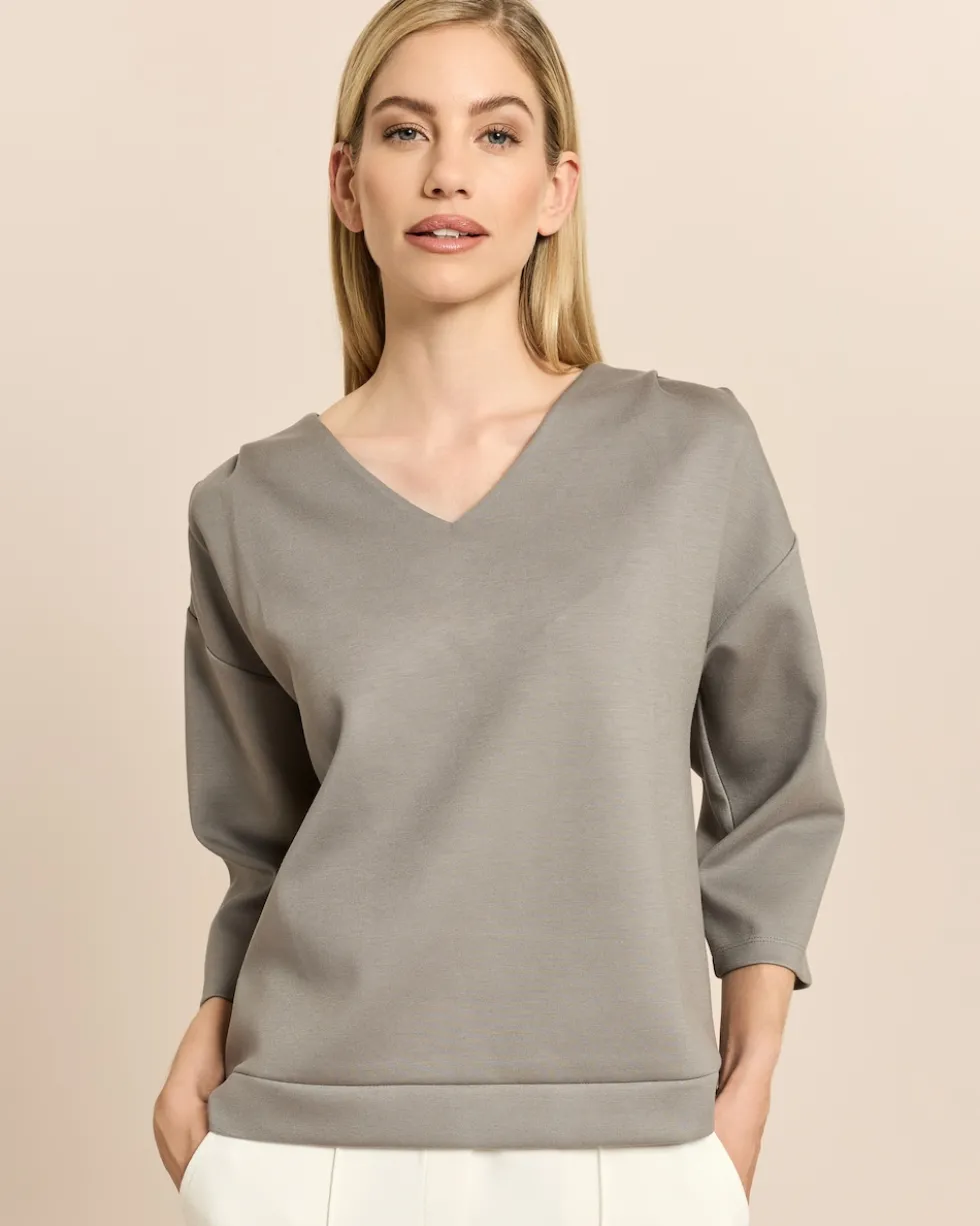 Shirt mit Schulterdrapierung