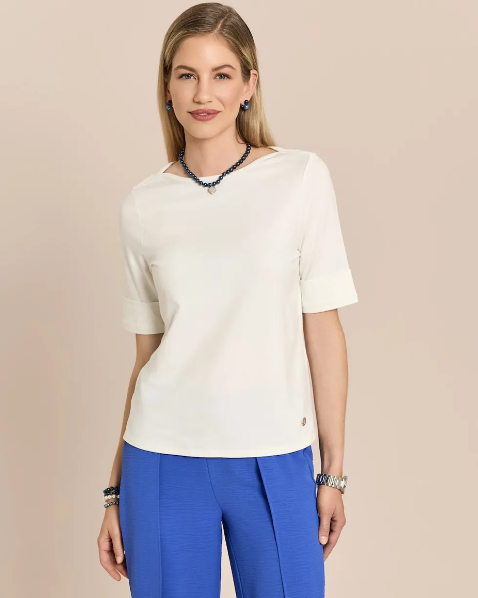 Shirt mit U-Boot-Ausschnitt