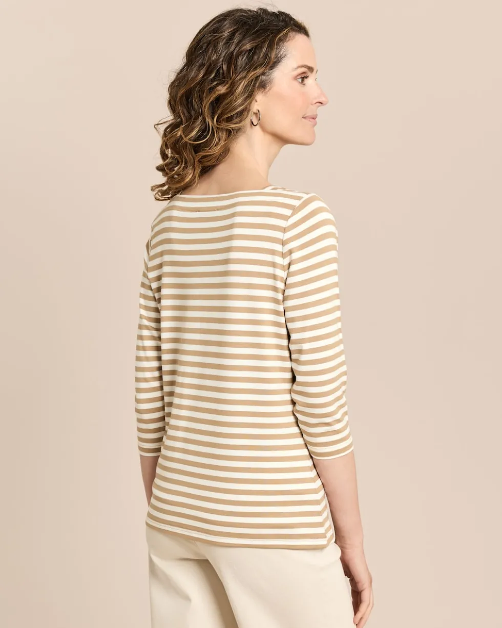 Shirt mit U-Boot-Ausschnitt