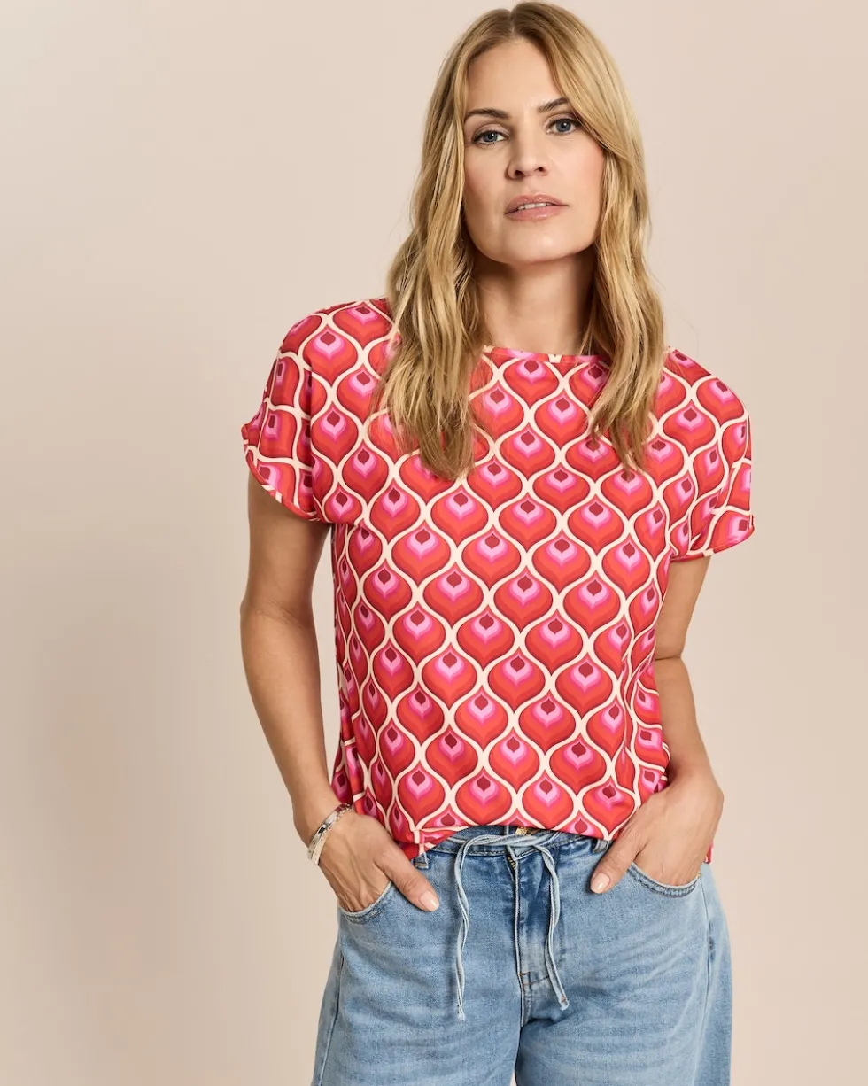 Shirt mit U-Boot-Ausschnitt