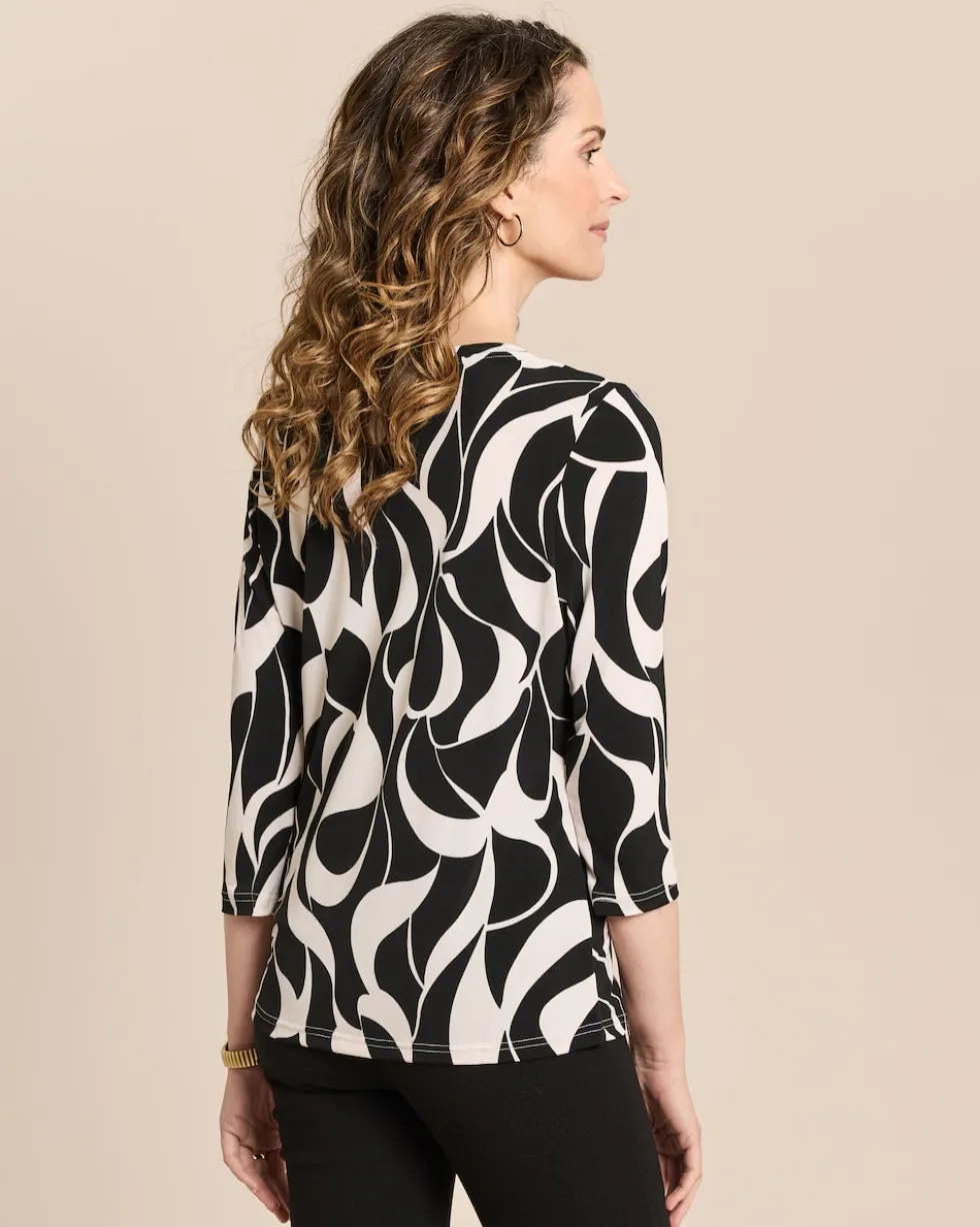 Shirt mit V-Ausschnitt und Alloverdruck