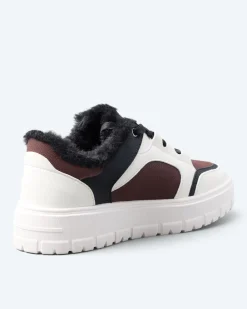 Sneaker mit Fell