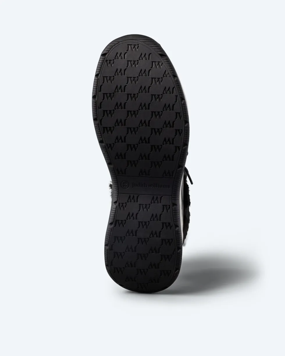 Sneaker mit Felleinsatz